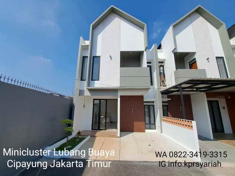 dijual rumah lubang buaya