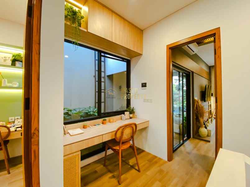 dijual rumah maguwoharjo kec depok kab