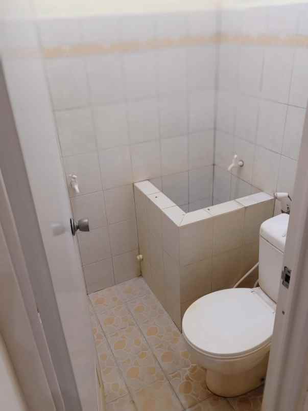 dijual rumah mangunharjo tembalang