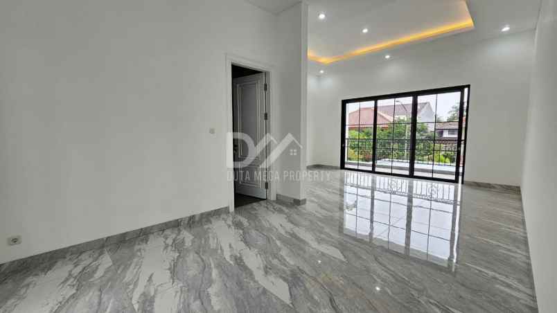 dijual rumah mewah di bintaro