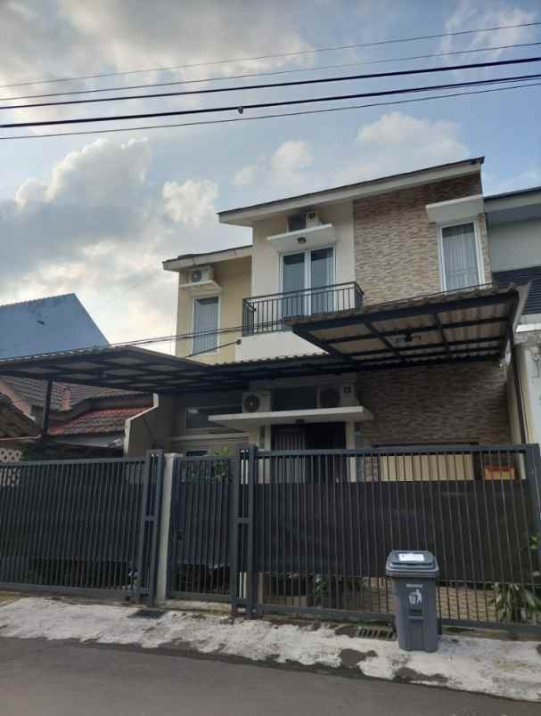 dijual rumah minimalis bsd