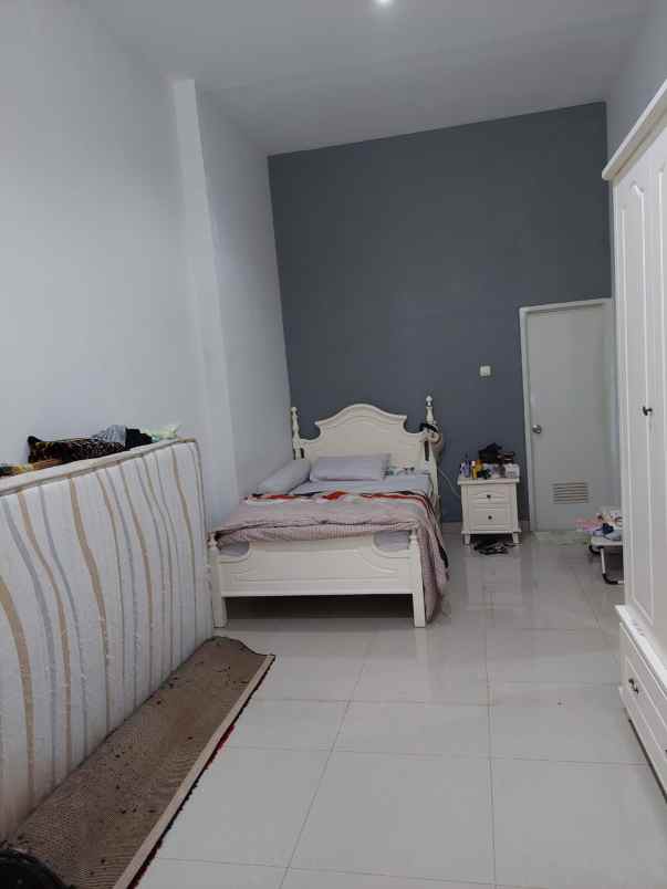 dijual rumah minimalis bsd