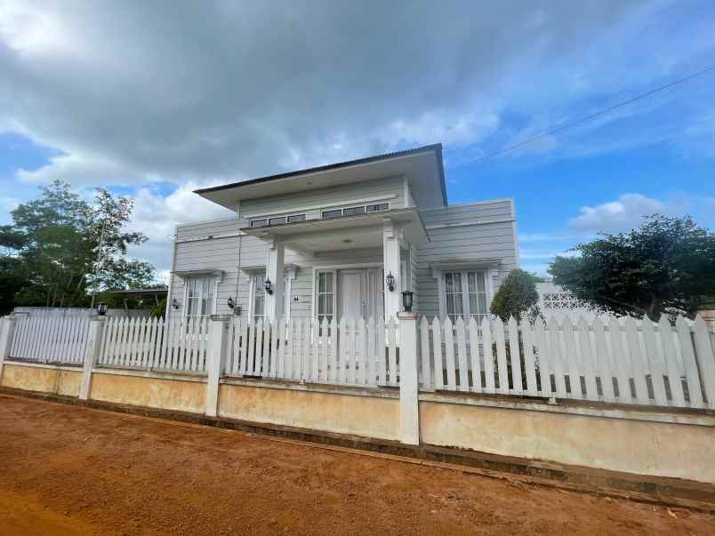 dijual rumah modern american classic bangka belitung