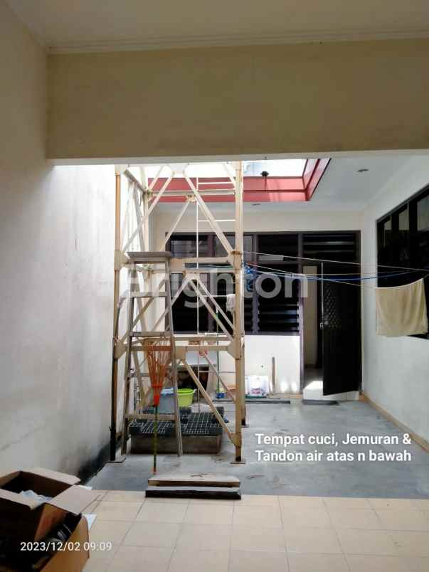 dijual rumah mojoarum