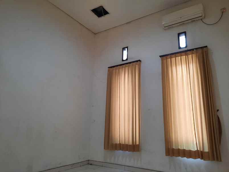 dijual rumah mojoklanggru