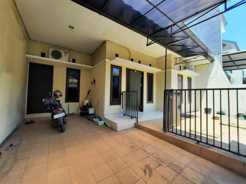 dijual rumah mojoklanggru