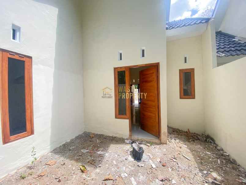 dijual rumah moyudan sleman yogyakarta