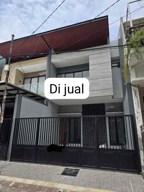 dijual rumah mulyosari