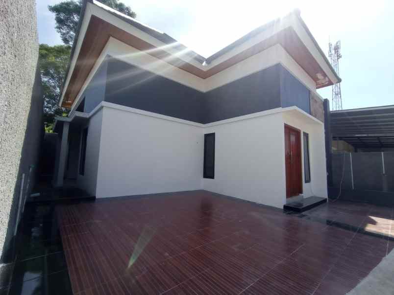 dijual rumah ngaglik sleman