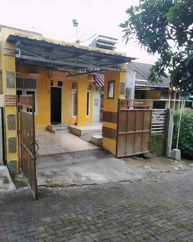 dijual rumah ngaliyan