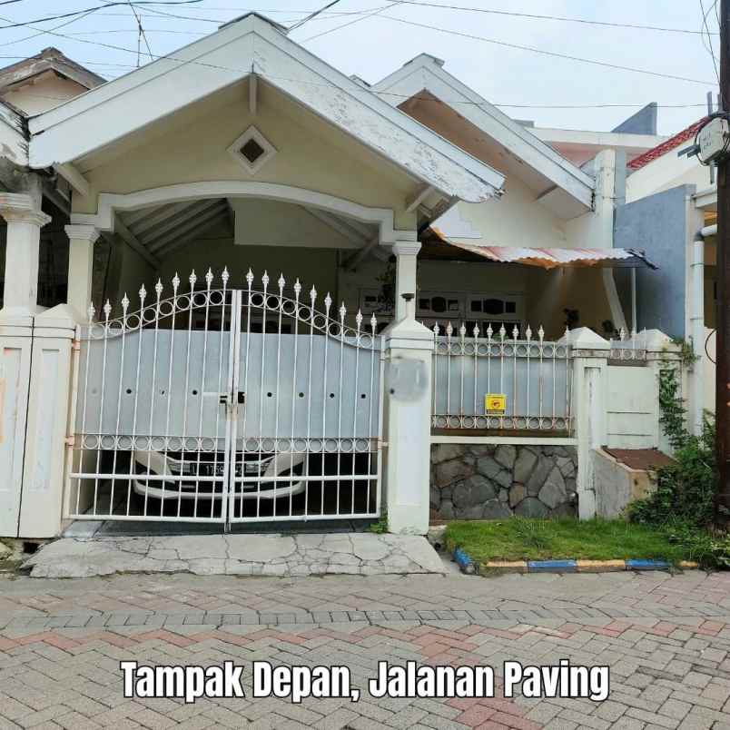 dijual rumah nirwana executive