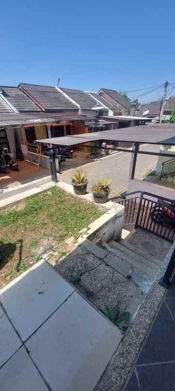 dijual rumah padaasih