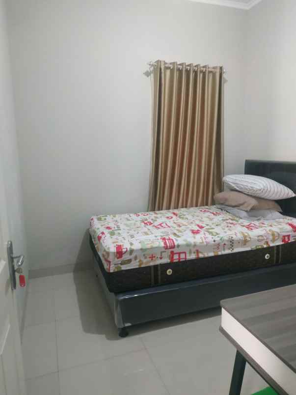 dijual rumah padasuka ideal