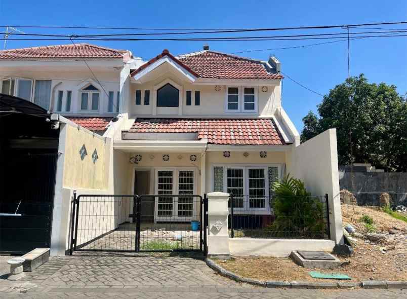 dijual rumah pantai mentari
