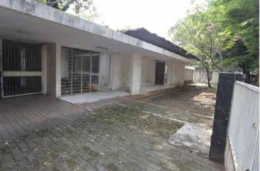 dijual rumah patra kuningan