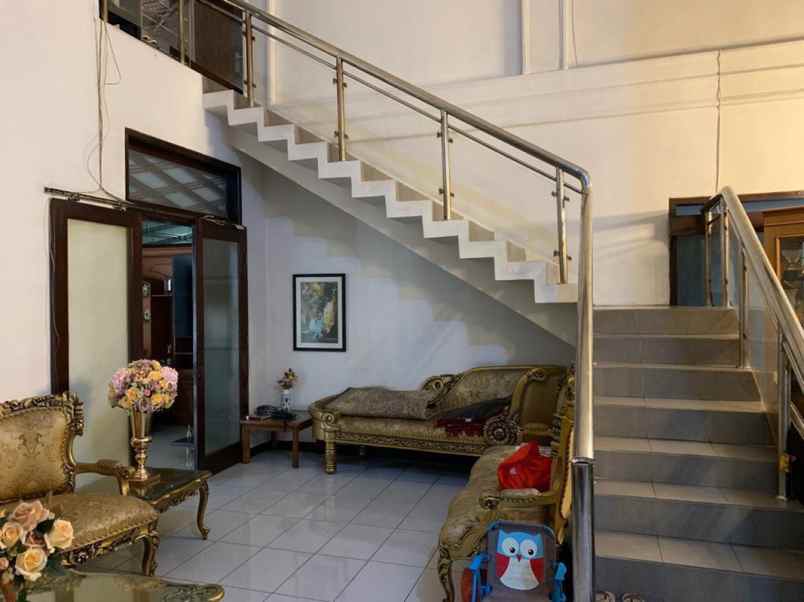 dijual rumah pejaten barat kec pasar