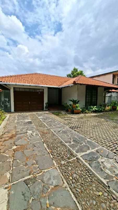 dijual rumah pejaten raya