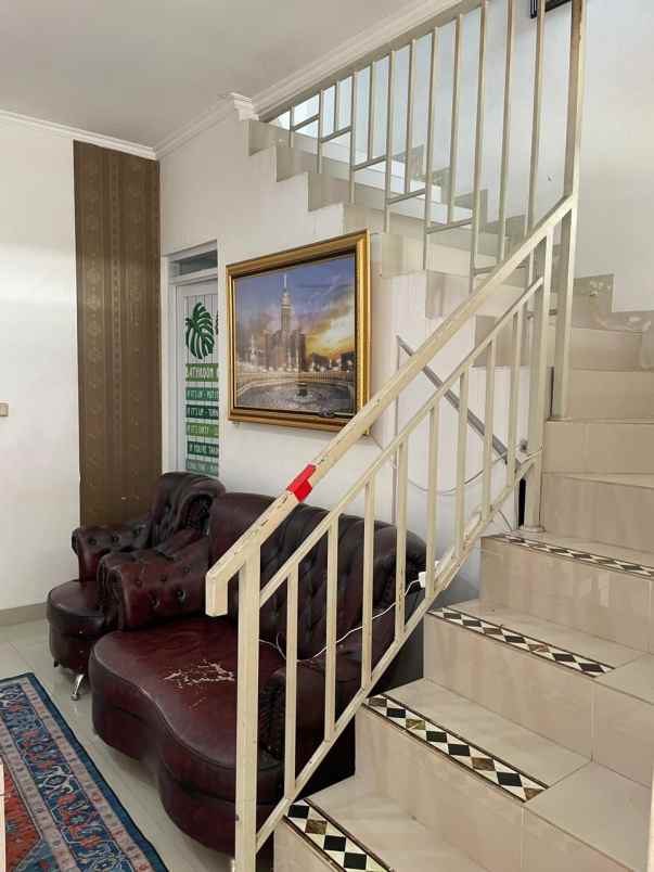 dijual rumah permata endah cisaranten