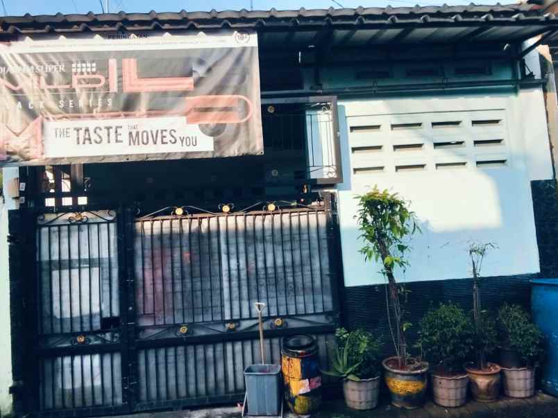 dijual rumah perum bukit berbunga