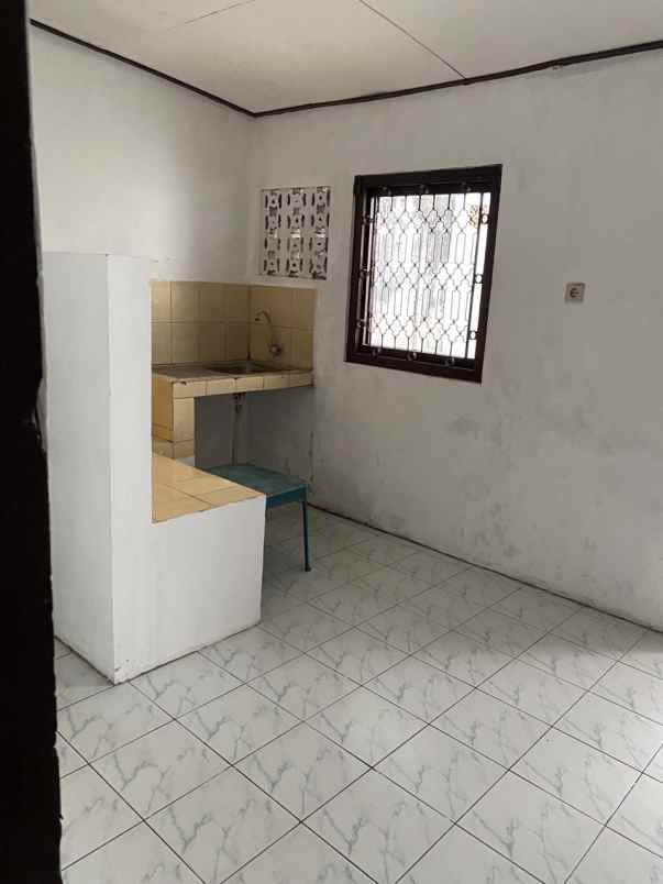 dijual rumah perum winong kg ii 335 rt