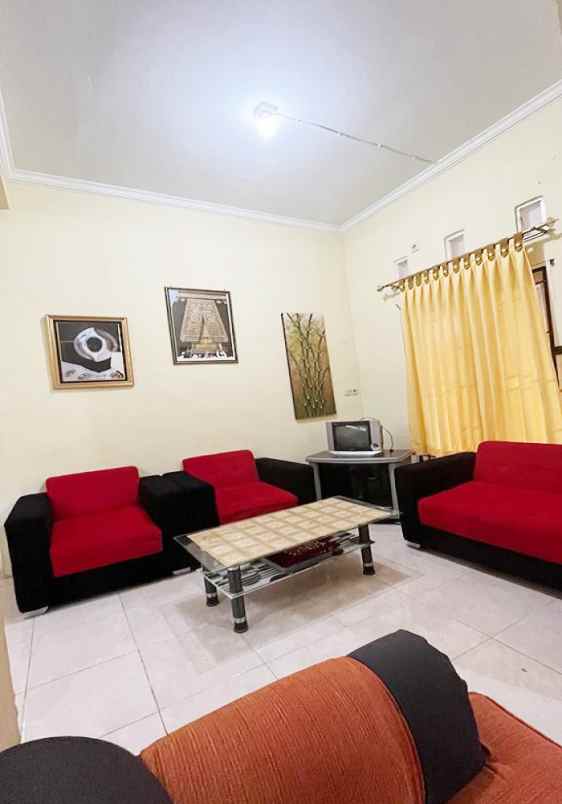 dijual rumah perumahan griya pesona