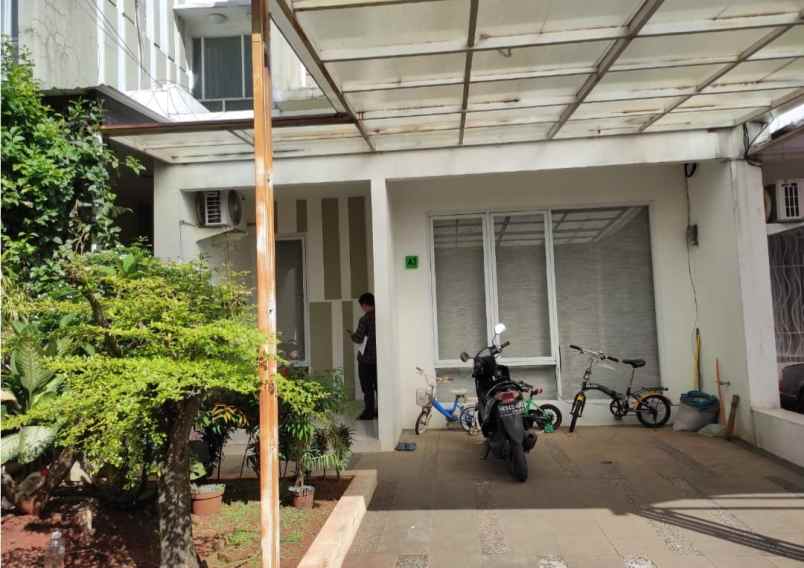 dijual rumah perumahan kahfi residence