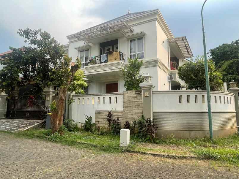 dijual rumah perumahan modern hill