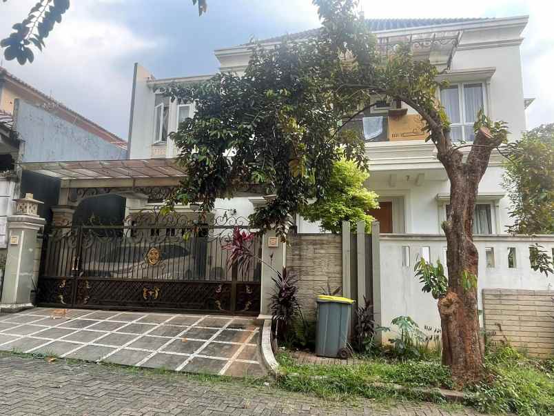 dijual rumah perumahan modern hill