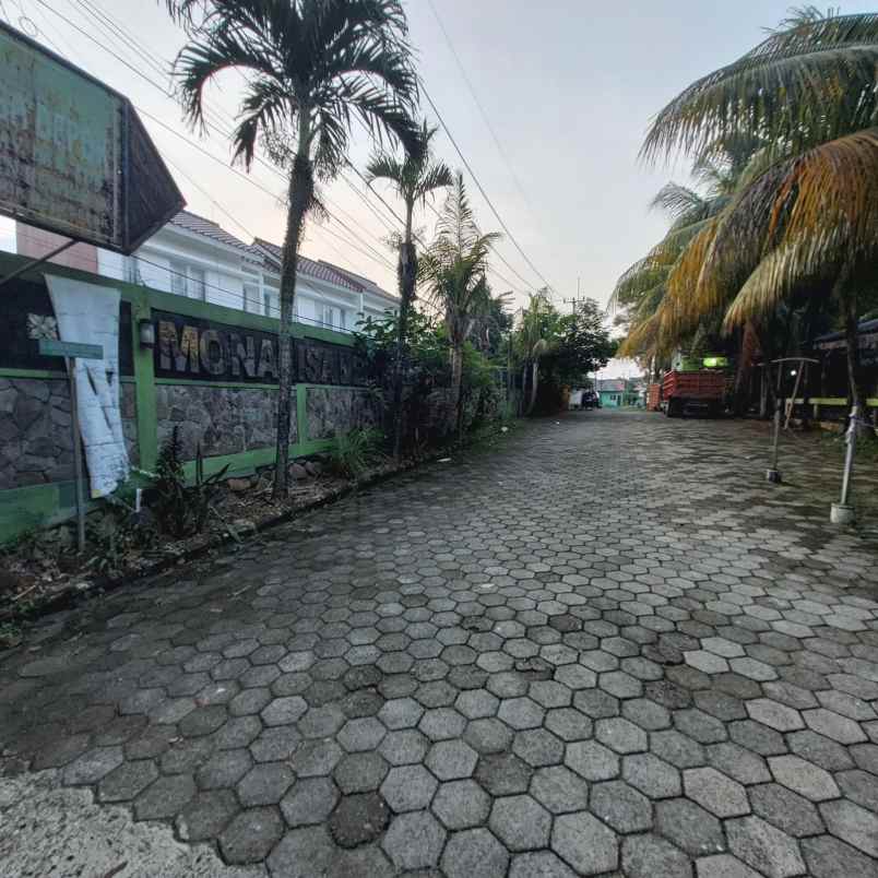 dijual rumah perumahan monalisa