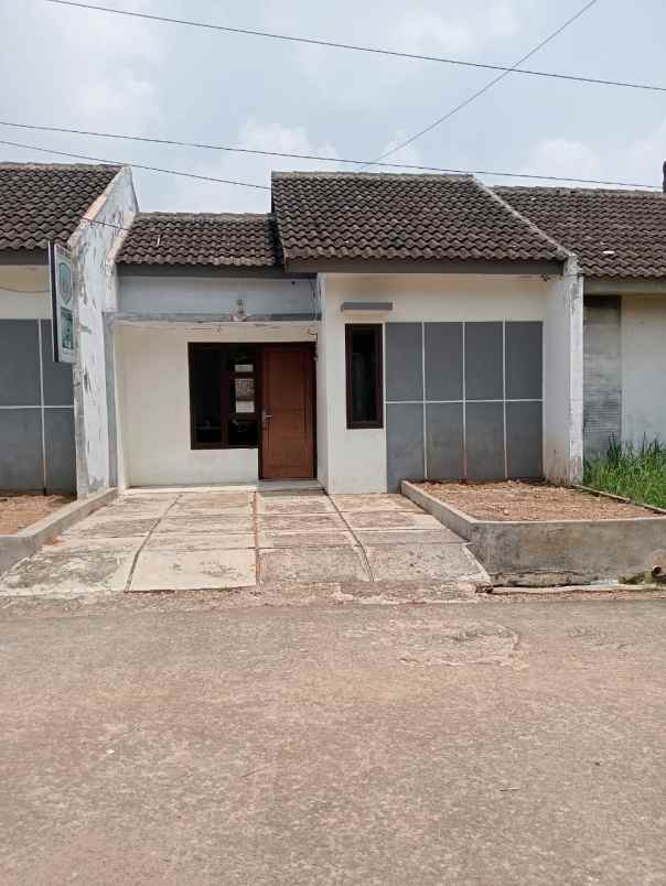 dijual rumah perumahan samudera