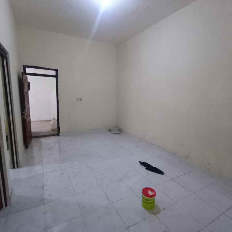 dijual rumah perumahan wisma