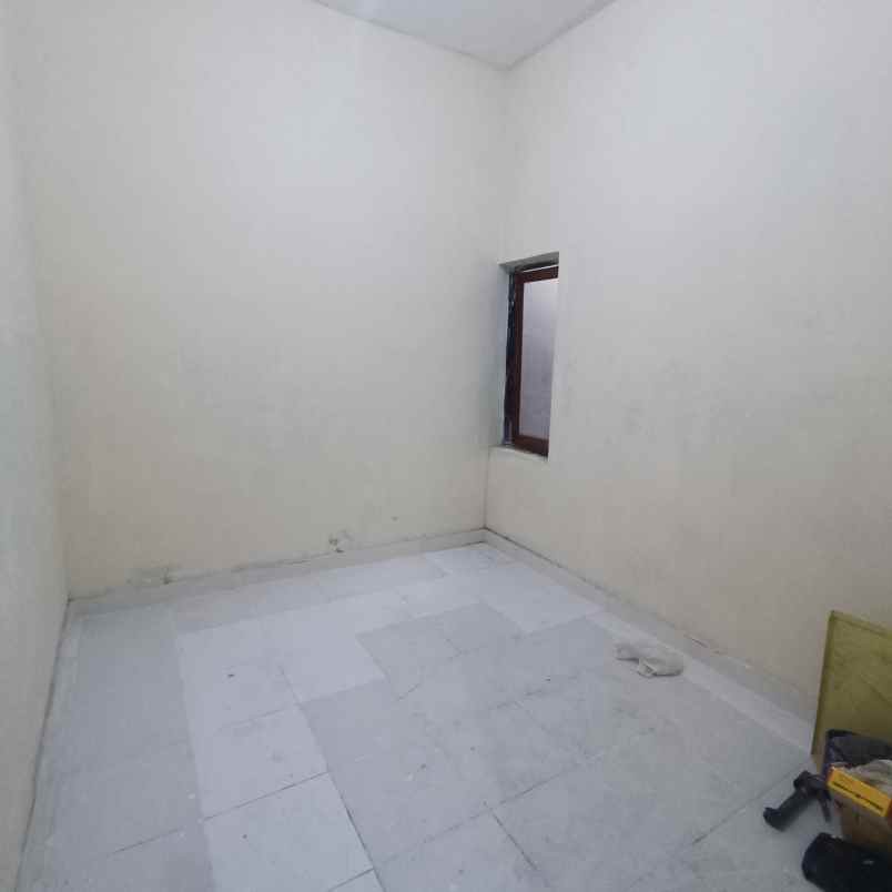 dijual rumah perumahan wisma