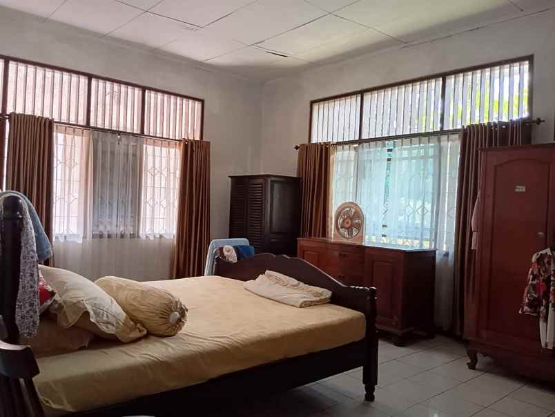 dijual rumah perumahan wisma pondok aren