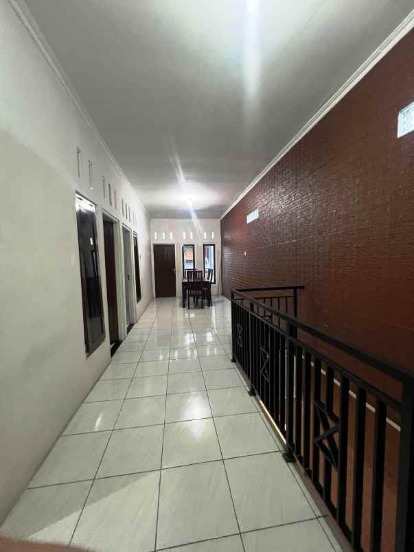 dijual rumah perumnas banyumanik