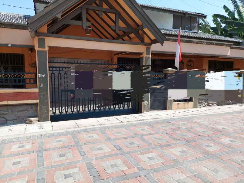 dijual rumah ploso timur bisa buat kost kostan