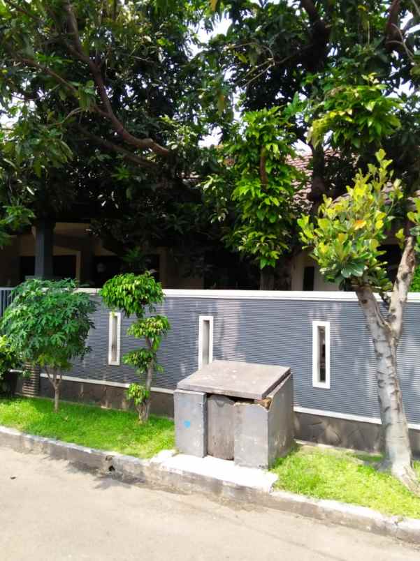 dijual rumah pondok candra durian