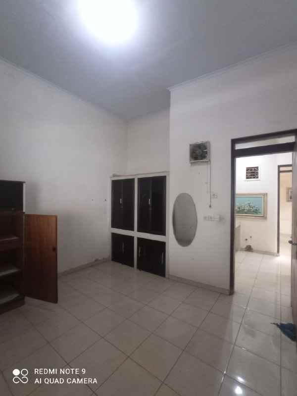 dijual rumah pondok chandra indah