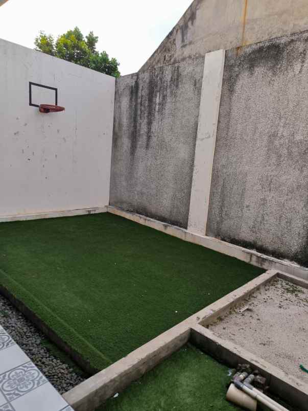 dijual rumah pondok pekayon indah