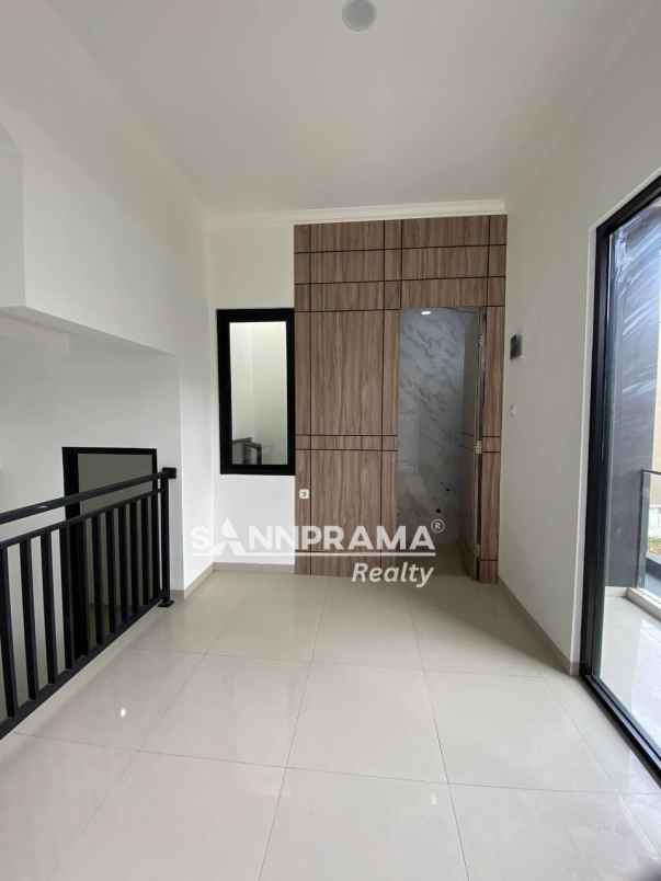 dijual rumah pondok petir