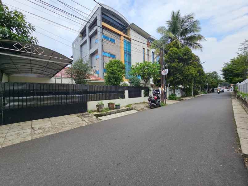 dijual rumah pondok pinang