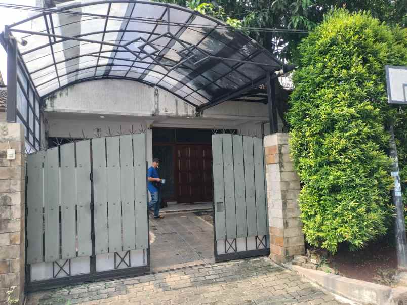 dijual rumah pondok pinang kebayoran