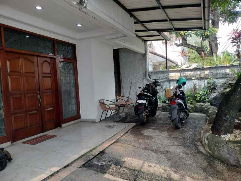 dijual rumah pondok pinang kebayoran