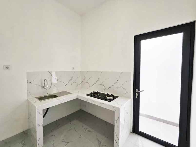 dijual rumah pondok ungu permai sektor