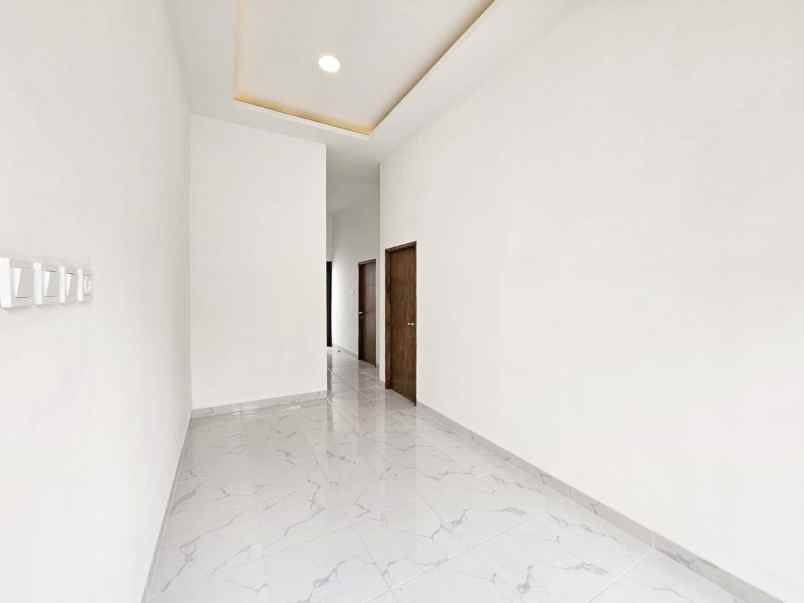 dijual rumah pondok ungu permai sektor