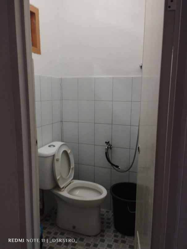 dijual rumah pratama asri residence