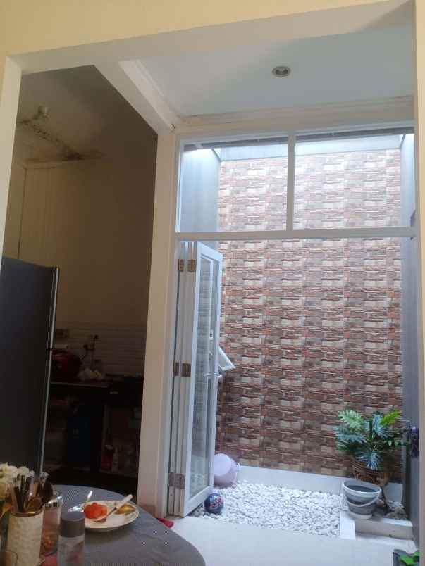 dijual rumah puri arsana bojongsari depok