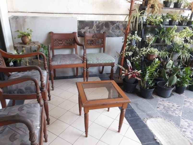 dijual rumah puri surya jaya