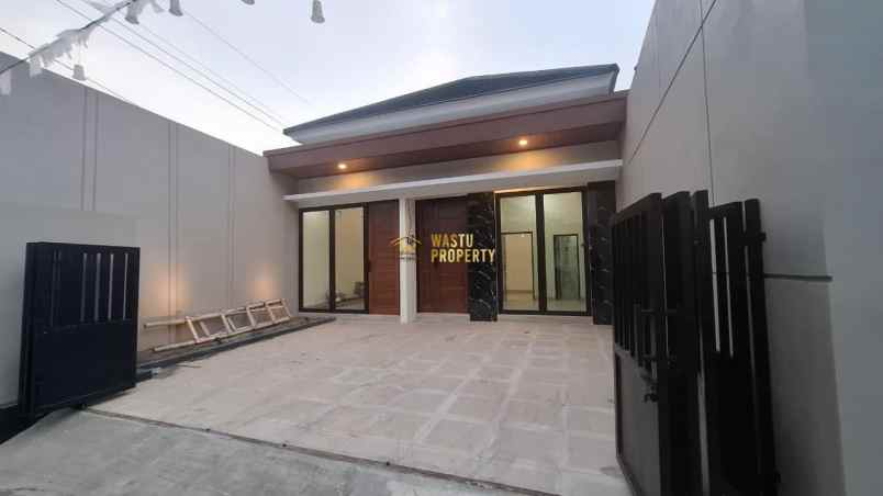 dijual rumah purwomartani kalasan