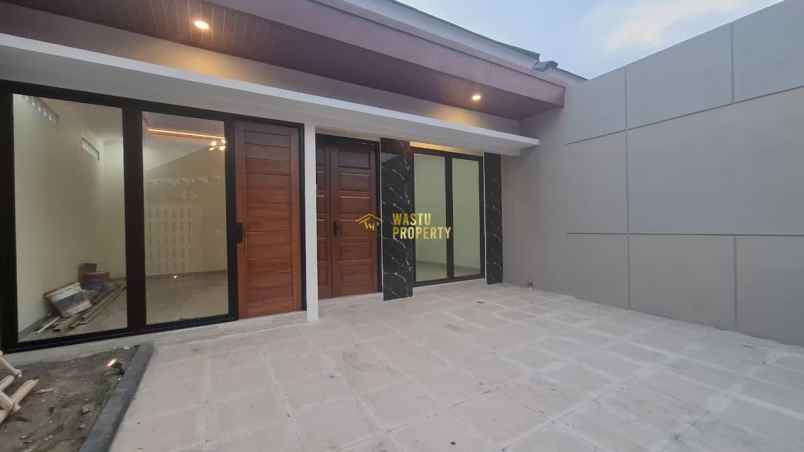 dijual rumah purwomartani kalasan