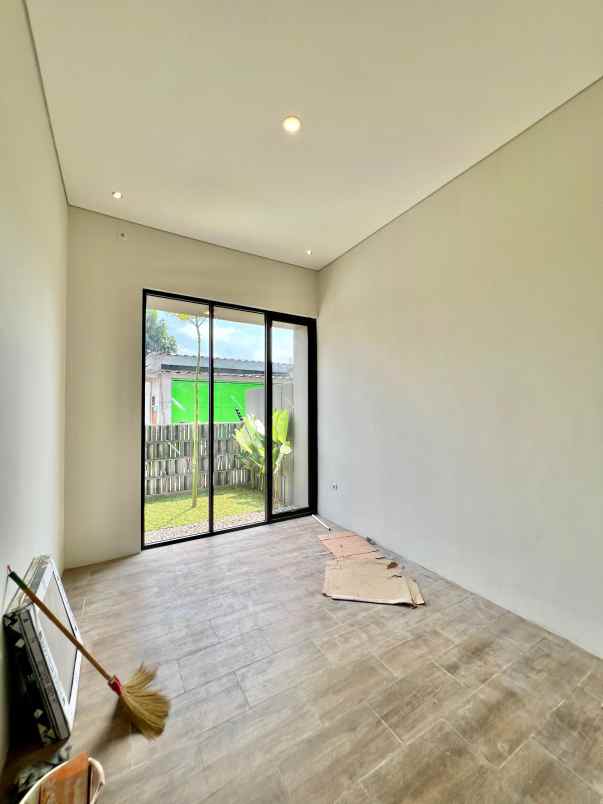 dijual rumah purwomartani kalasan sleman